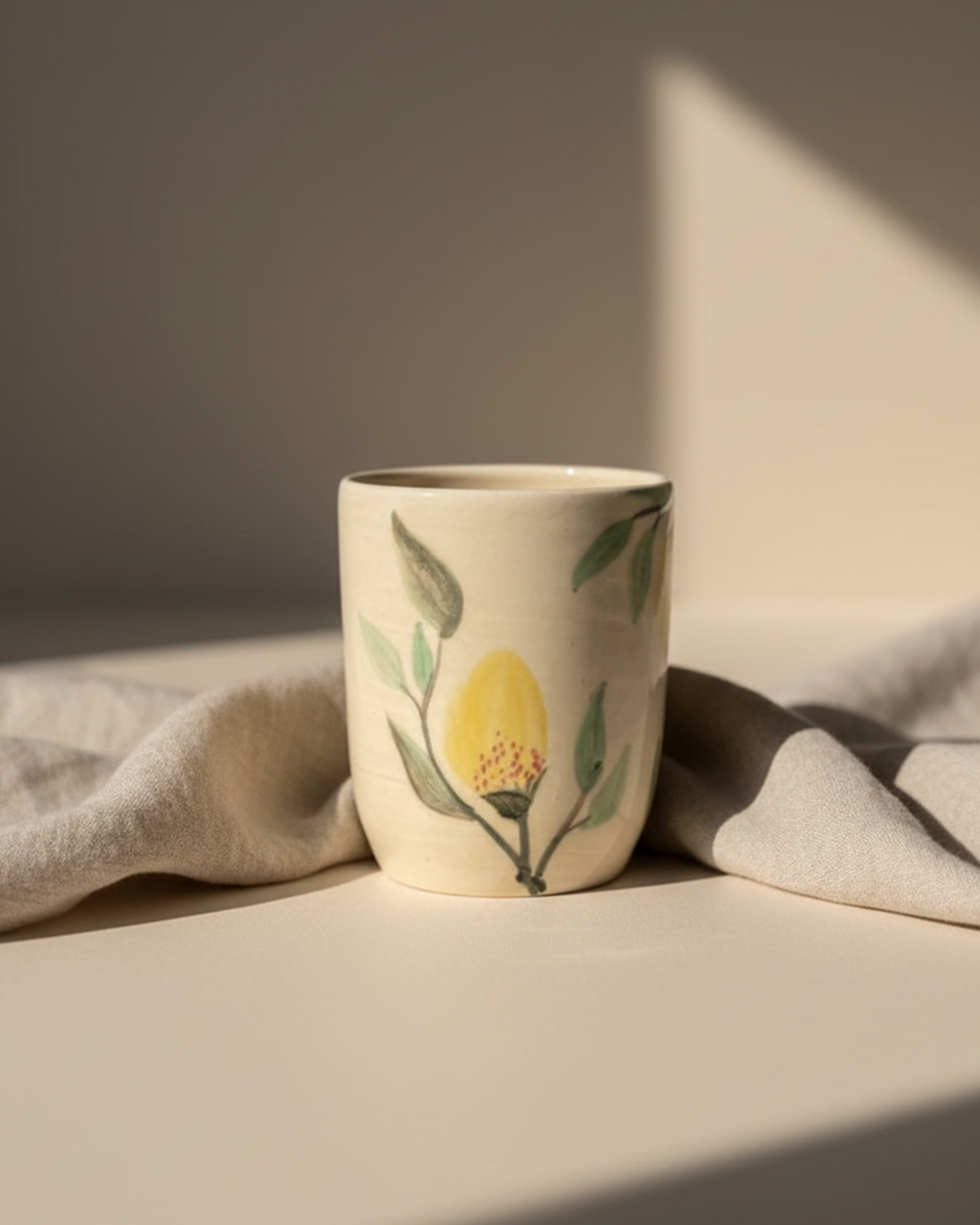 Lemon Half Lid Tumbler