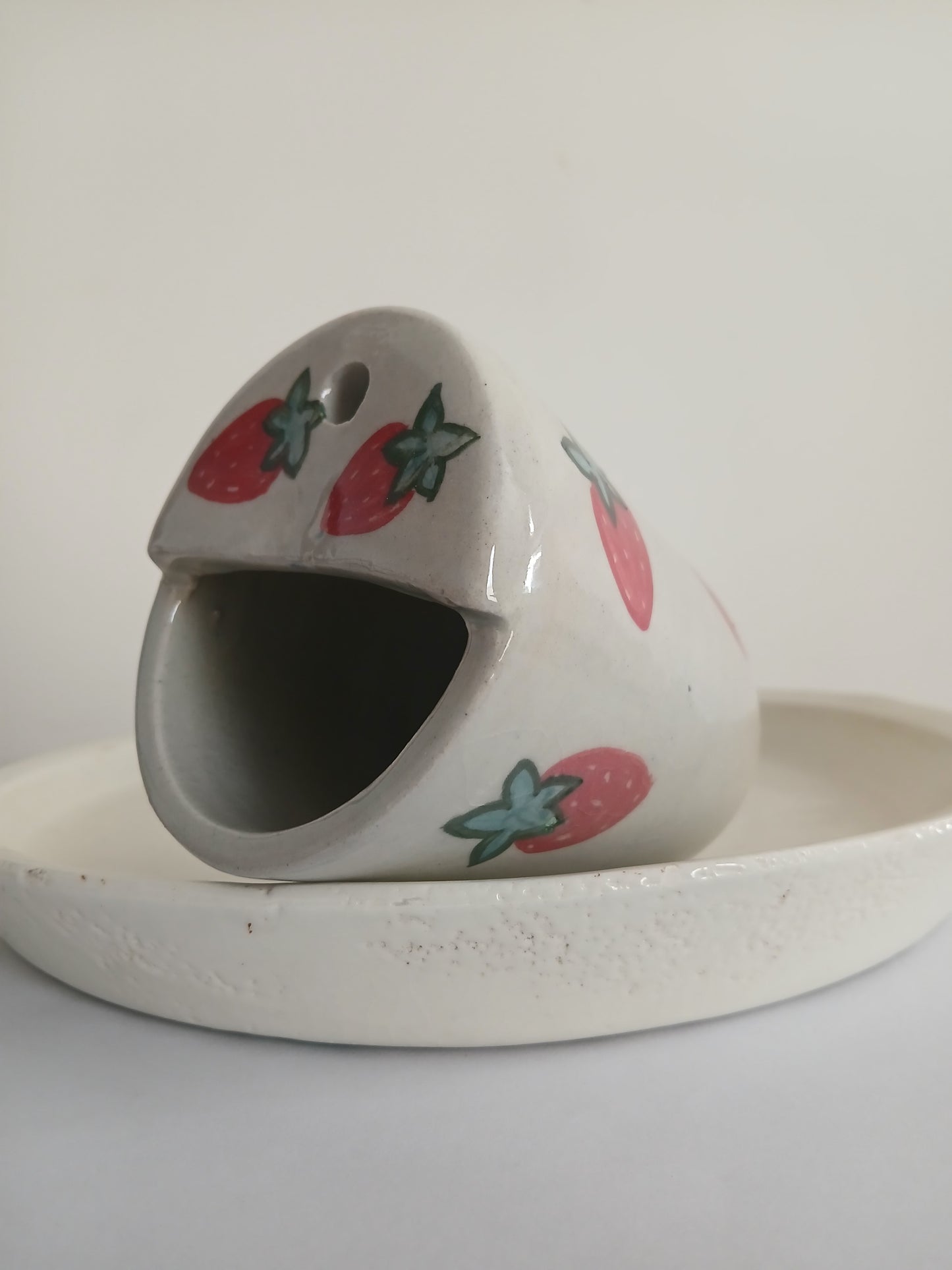 Strawberry Half Lid Tumbler