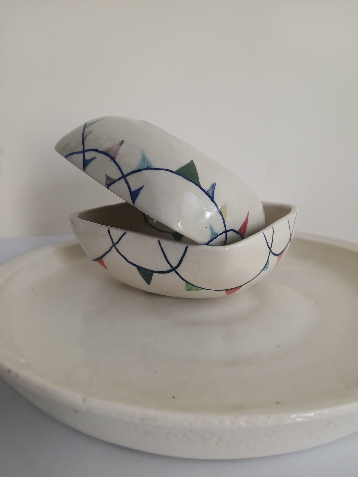 Square جھنڈی پیالے