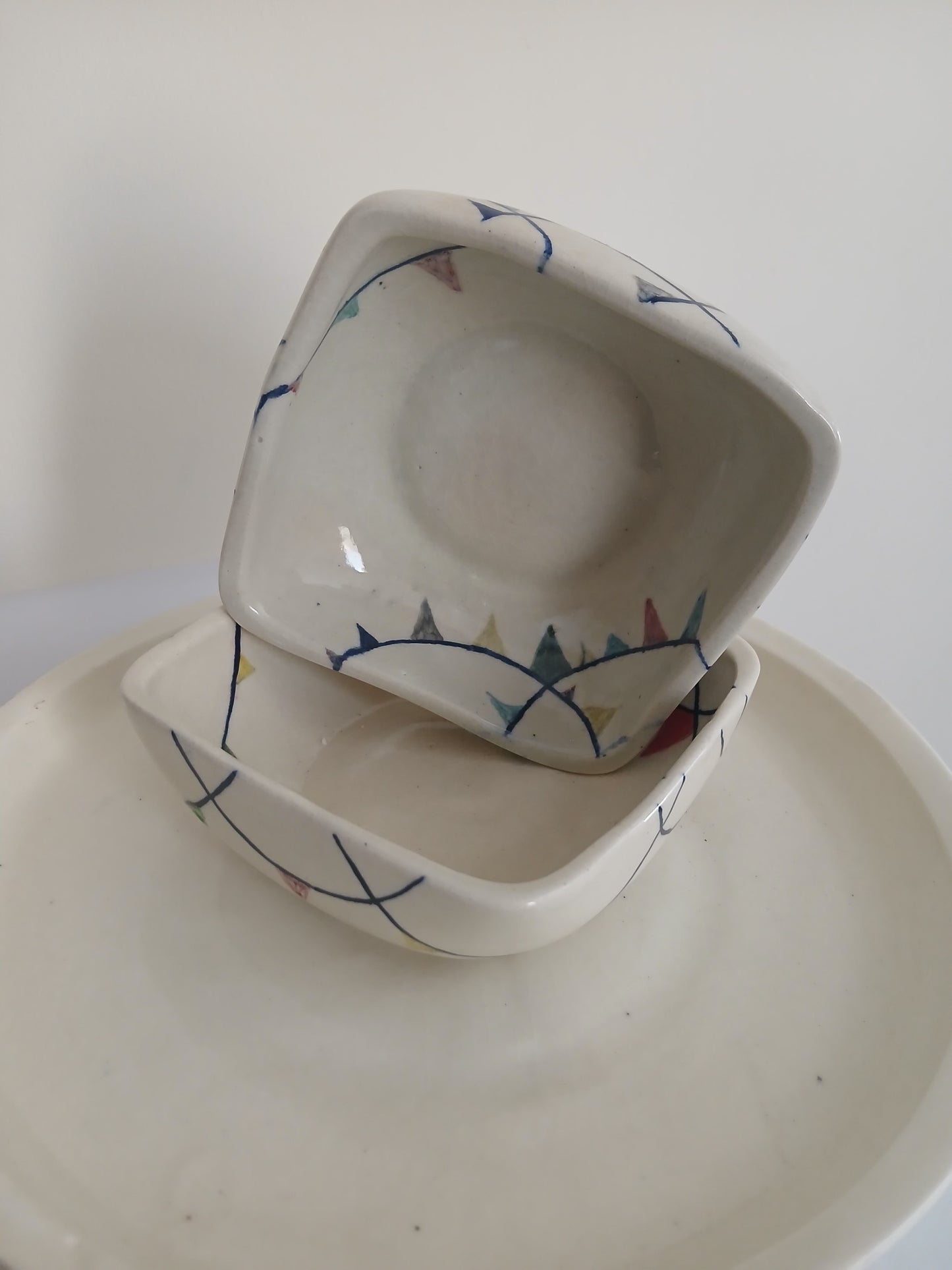 Square جھنڈی پیالے