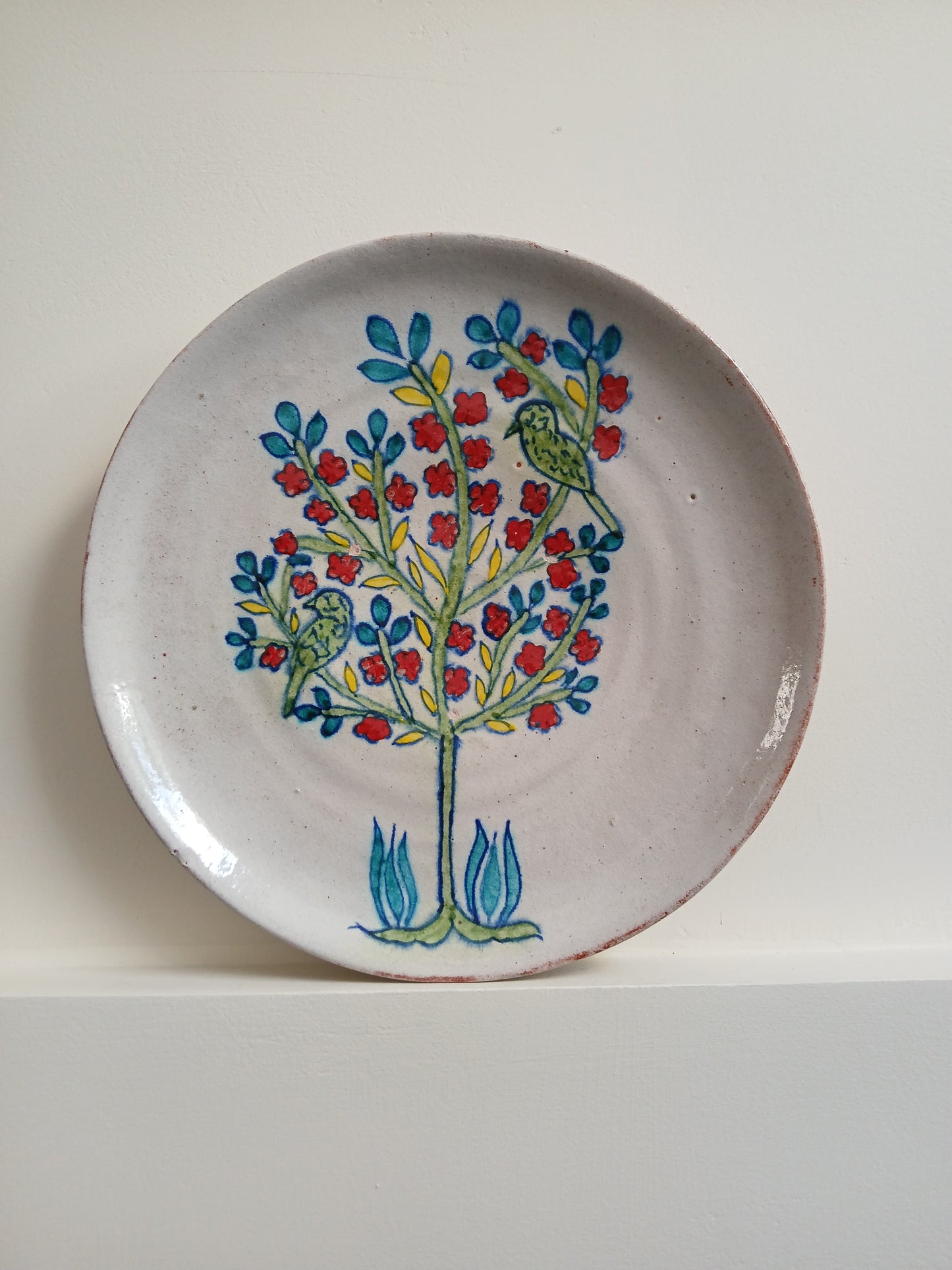 Bird's in the Flowering Plate