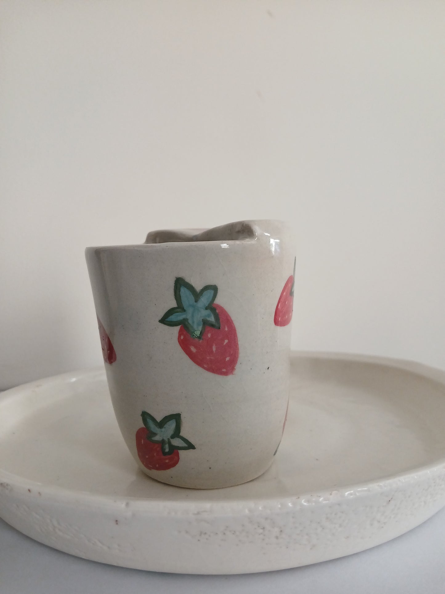 Strawberry Half Lid Tumbler