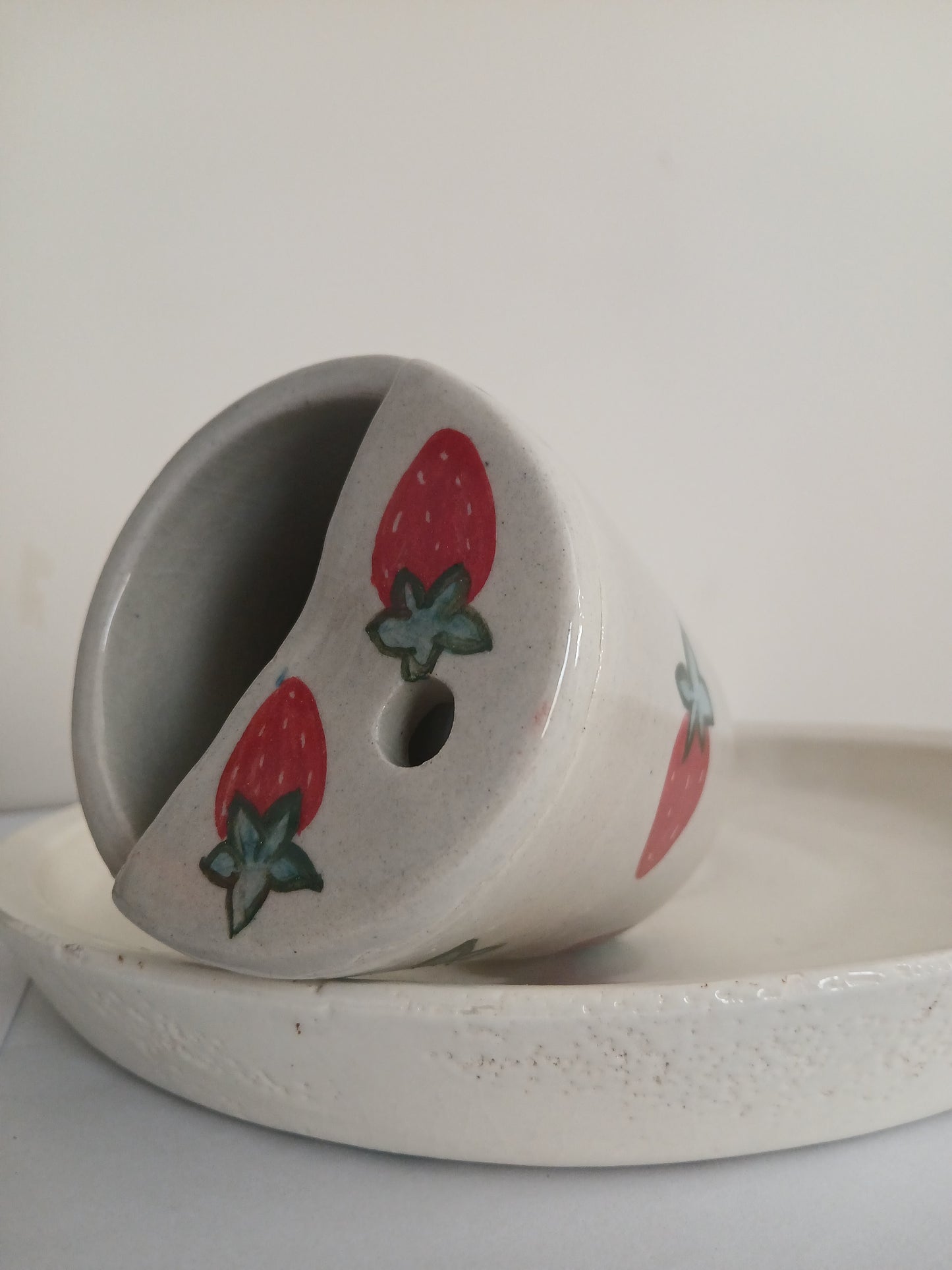 Strawberry Half Lid Tumbler